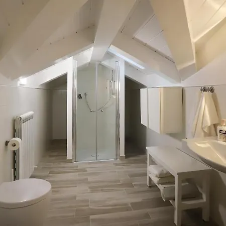 Orchidea & Couette-café