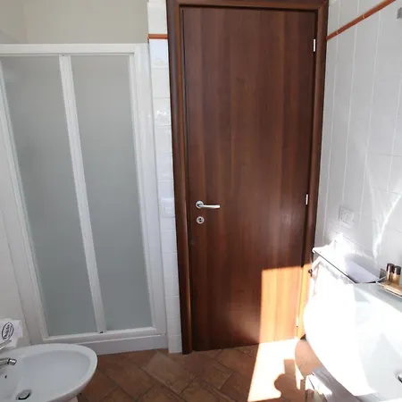 Orchidea & Nocleg ze śniadaniem Civitanova Marche